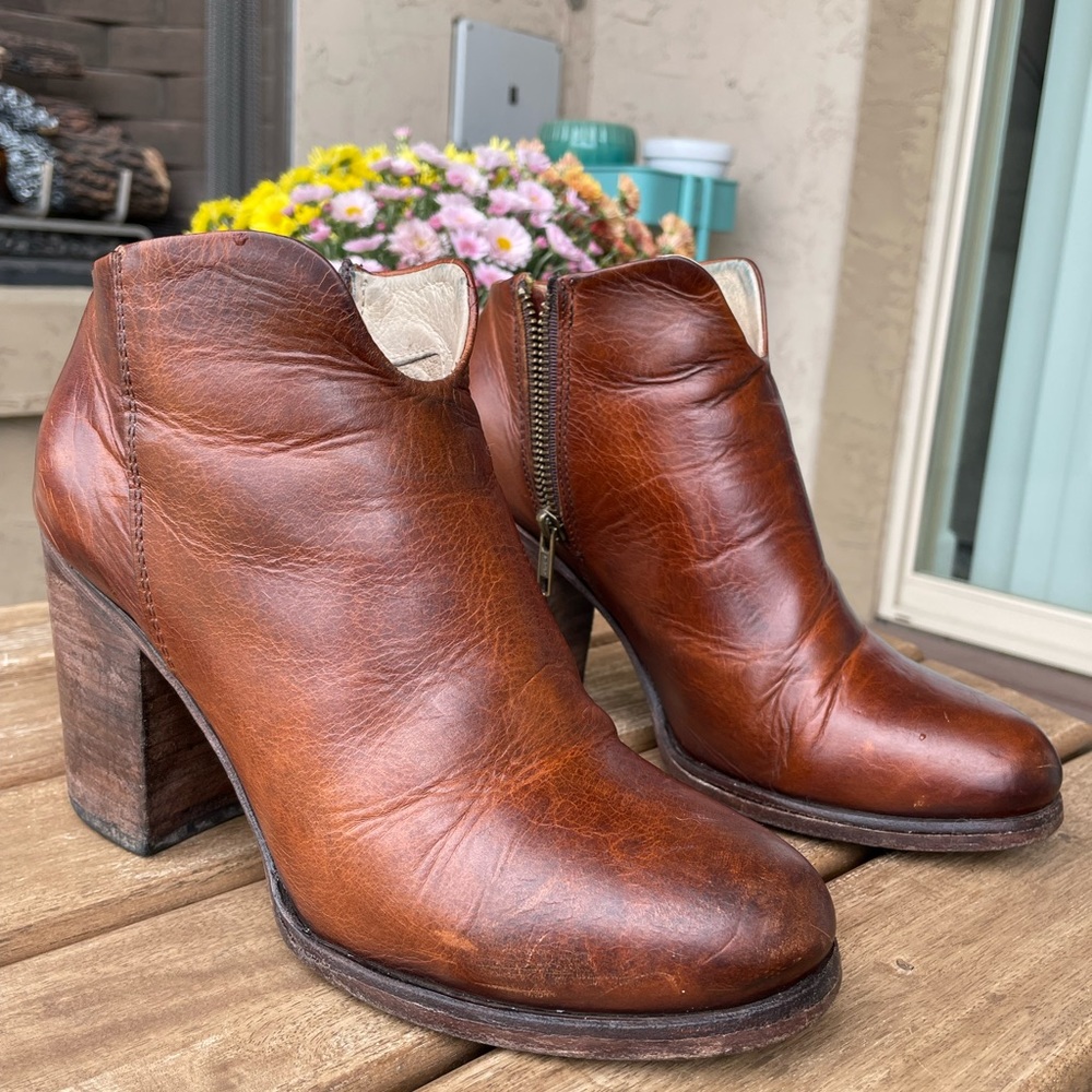 Freebird by Steven Cognac Darius Bootie. Size 8